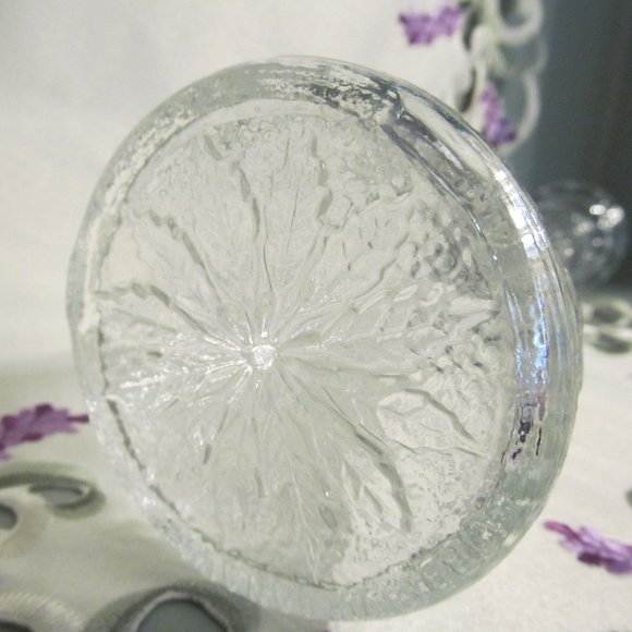 Vintage Libbey Of Canada Clear Glass Embossed Leaf Bud Vase 9" - Picture 11 of 15